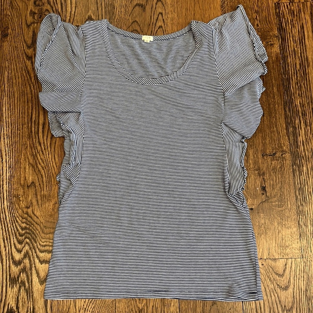 Women’s XS JCrew Navy/White striped top w ruffle sleeves